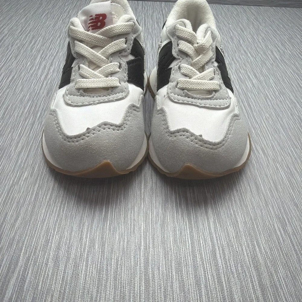 New Balance 237 Toddler Sneakers Gray Black Gum Sole Lace Up Shoes Kids 5.5